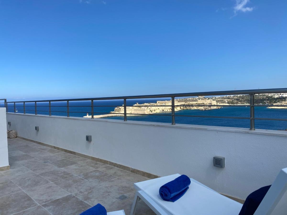Valletta Luxury 4-Bedroom Duplex With Stunning Sea Views Private Terrace And Jacuzzi Εξωτερικό φωτογραφία